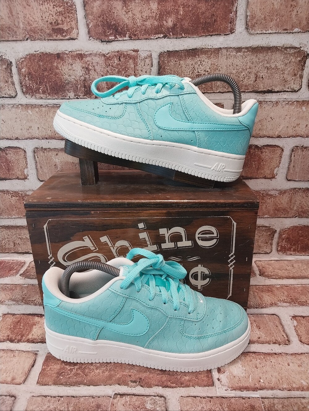 Pre-owned 2016 Nike Air Force 1 Low
